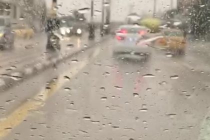 بالفيديو.. غرق الشوارع في الناصرية نتيجة هطول الأمطار