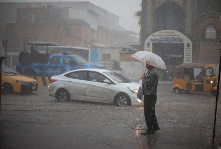 هطول أمطار مصحوبة بعواصف رعدية على بغداد