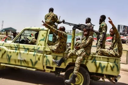 قوى الحرية والتغيير تدعو الجيش السوداني وقوات الدعم السريع لوقف القتال فورا