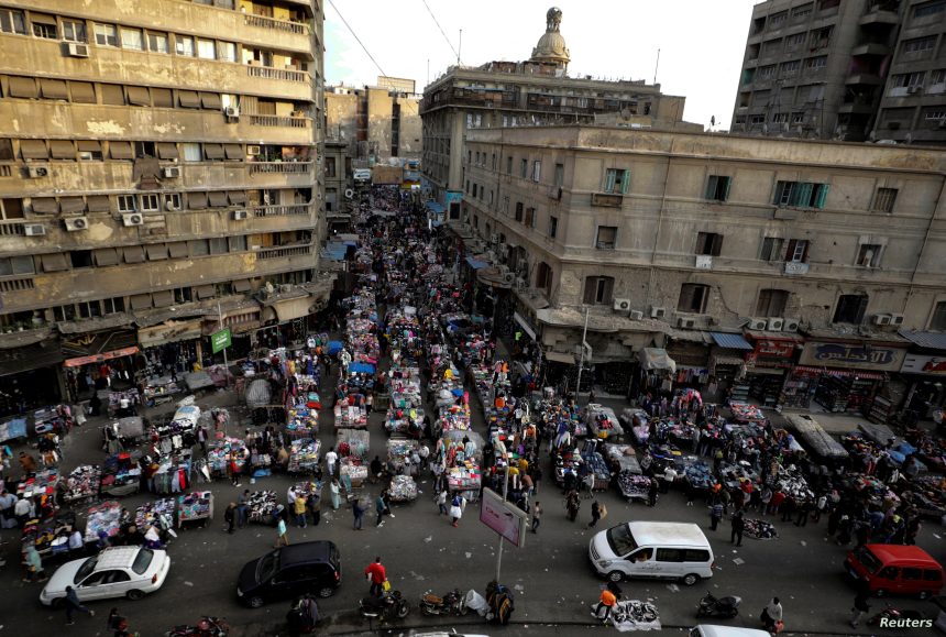 مصر تعلن التوقف عن الحصول على قروض جديدة