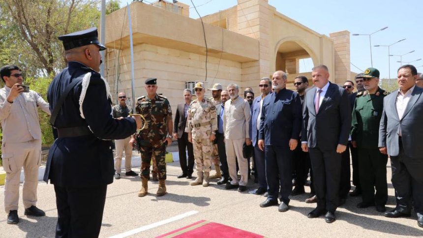 وزير الداخلية يستقبل نظيره الإيراني في منفذ زرباطية لعقد اجتماع أمني