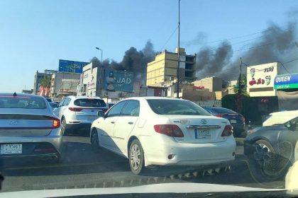 إخماد حريق اندلع في مولدة أهلية موضوعة فوق سطح معجنات وأفران بالمنصور غربي بغداد