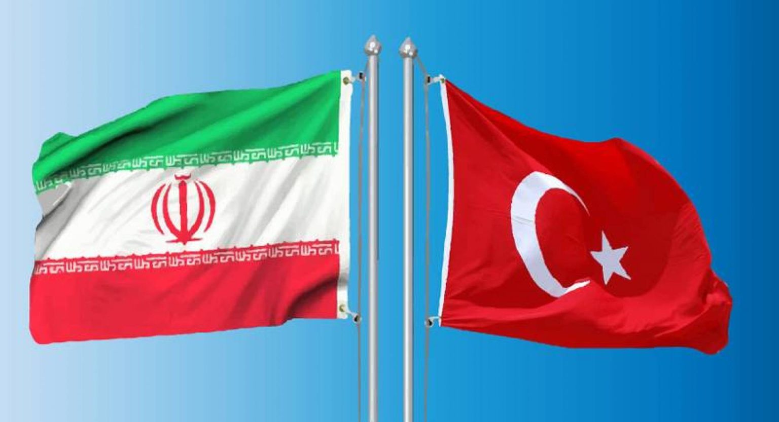 مباحثات تركية ايرانية بشأن العلاقات الثنائية والاعتداءات على القرآن