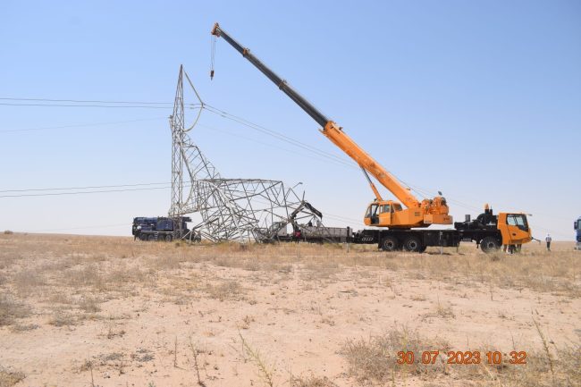 بالصور.. القوات الأمنية تباشر بتأمين الحماية لأبراج الطاقة من التعرضات الإرهابية