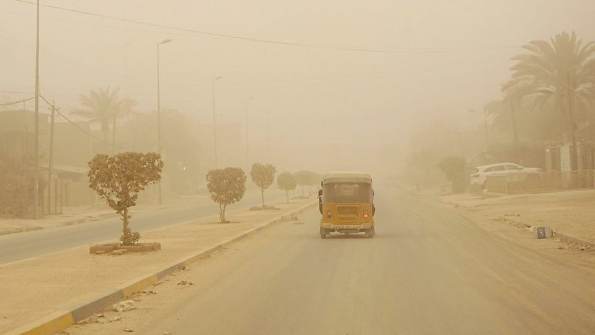 الانواء الجوية: تصاعد للغبار وانخفاض بدرجات الحرارة خلال الايام المقبلة