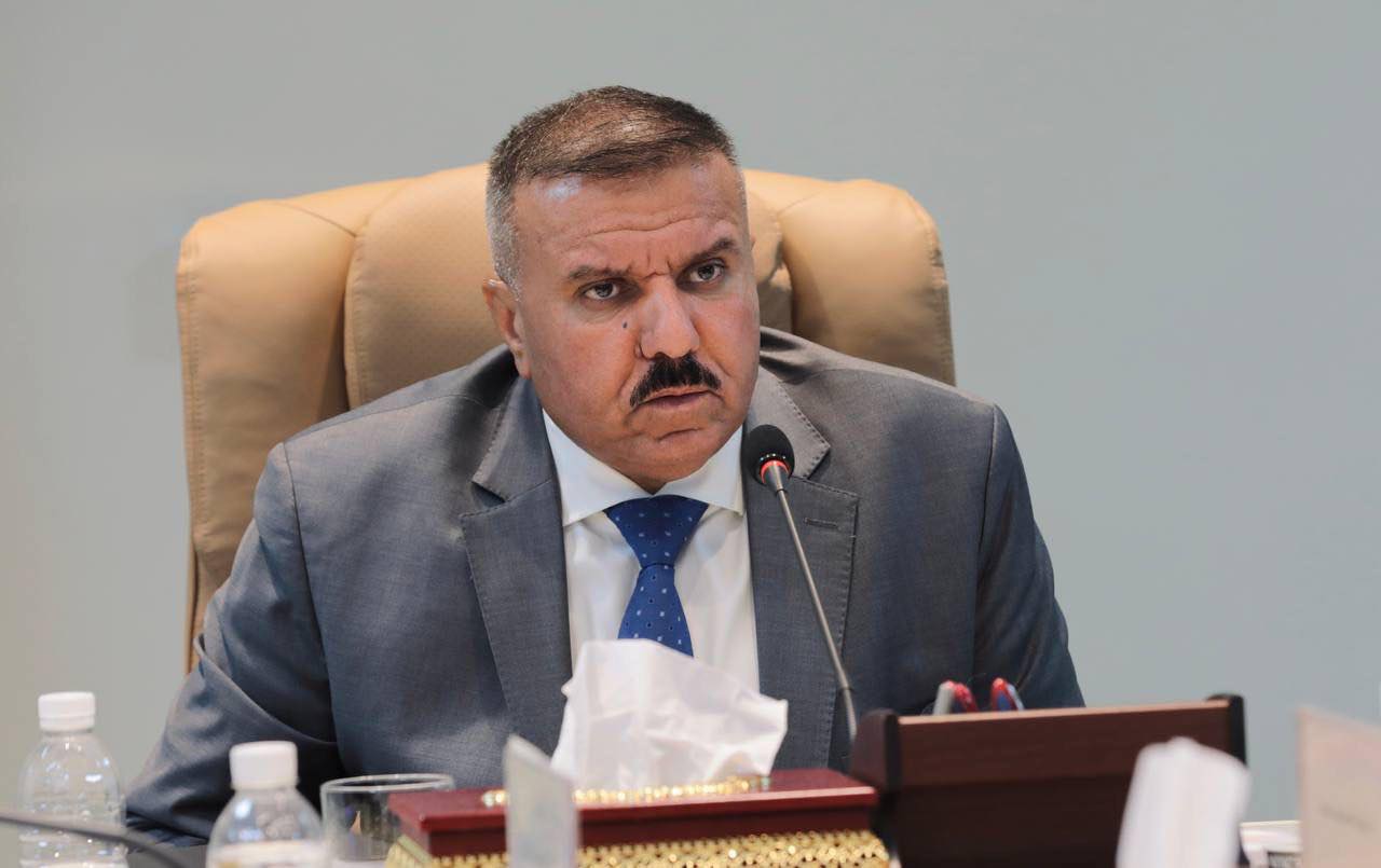‏وزير الداخلية يعقد اجتماعاً لإعادة تنظيم انتشار القطعات وتقليل أعدادها تدريجياً في بغداد