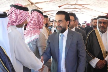 رئيس مجلس النواب محمد الحلبوسي يزور مبنى القائممقامية وعددا من مضايف الشيوخ في قضاء القائم