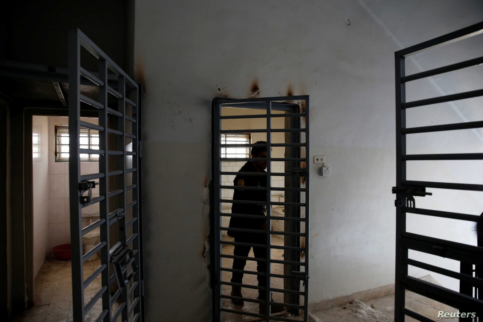 جنايات البصرة: السجن مرتين لمدة (15) سنة بحق مديرة حسابات قيادة شرطة المحافظة السابقة