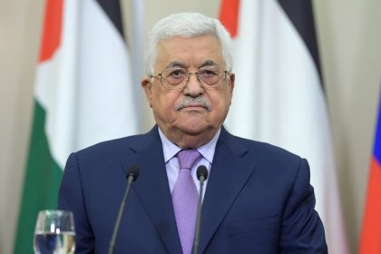 الرئيس الفلسطيني يطالب الأمم المتحدة بالتدخل الفوري لوقف العدوان الإسرائيلي