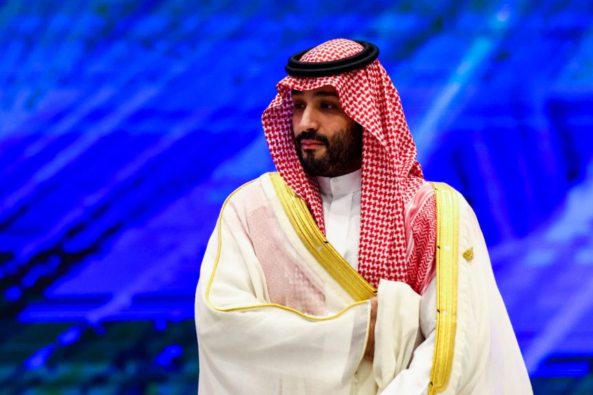 ولي العهد السعودي لبلينكن: يجب احترام القانون الدولي الإنساني بما في ذلك رفع الحصار عن غزة