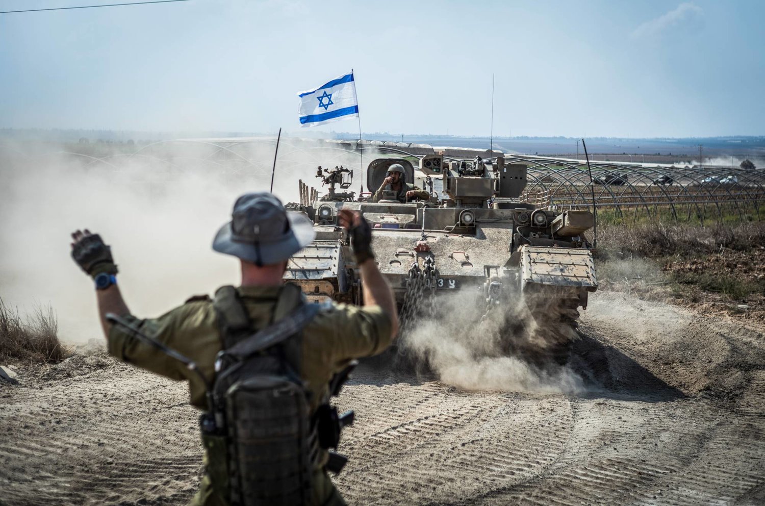 الجيش الإسرائيلي يعلن بدء الهجوم البري الكامل على غزة