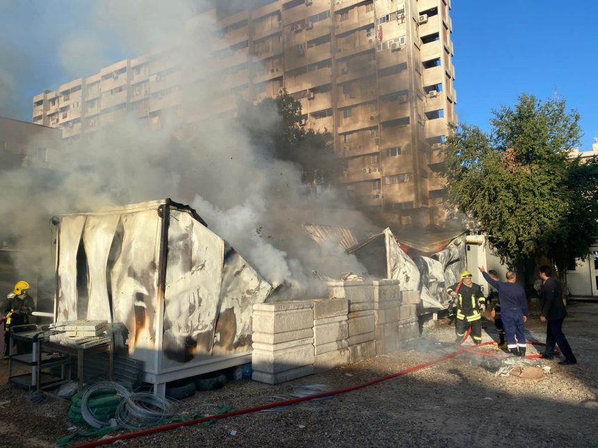 إخماد حريق "كرفانات" السفارة الإيرانية في بغداد