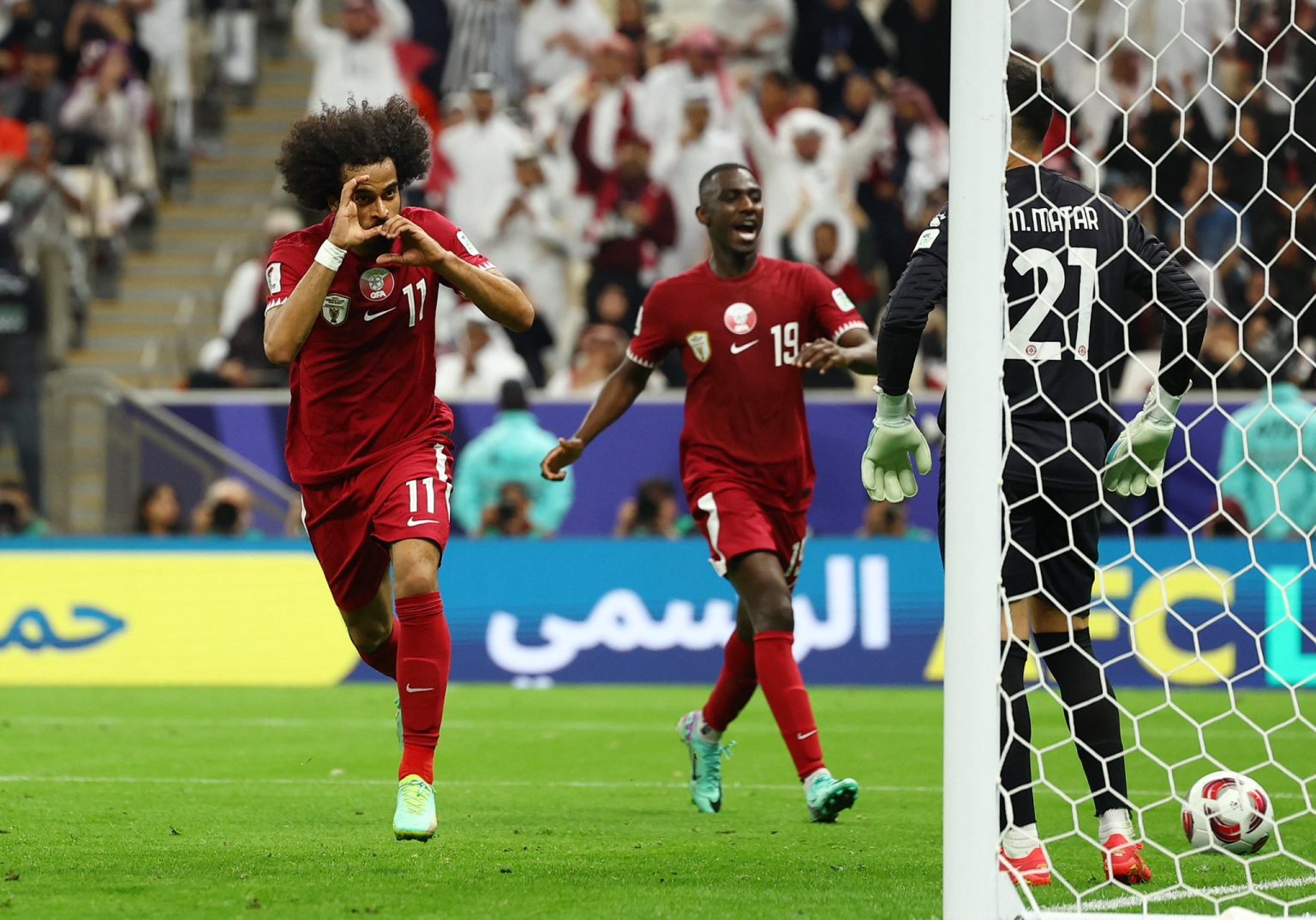قطر تهزم لبنان بثلاثية في افتتاح مباريات بطولة كأس آسيا