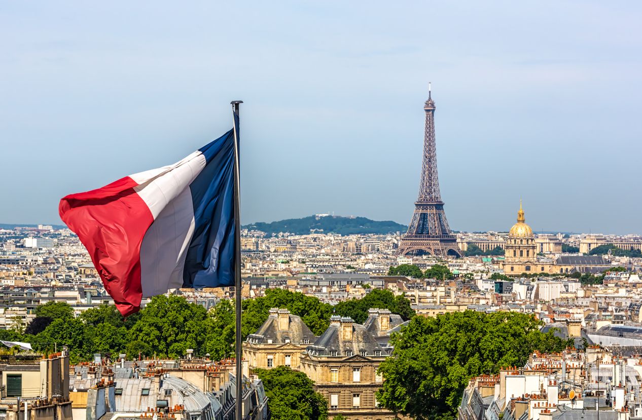 فرنسا تقرر تعليق تمويل وكالة الأونروا