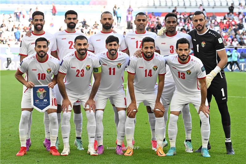 عموتة يعلن تشكيلة المنتخب الأردني أمام قطر في نهائي آسيا