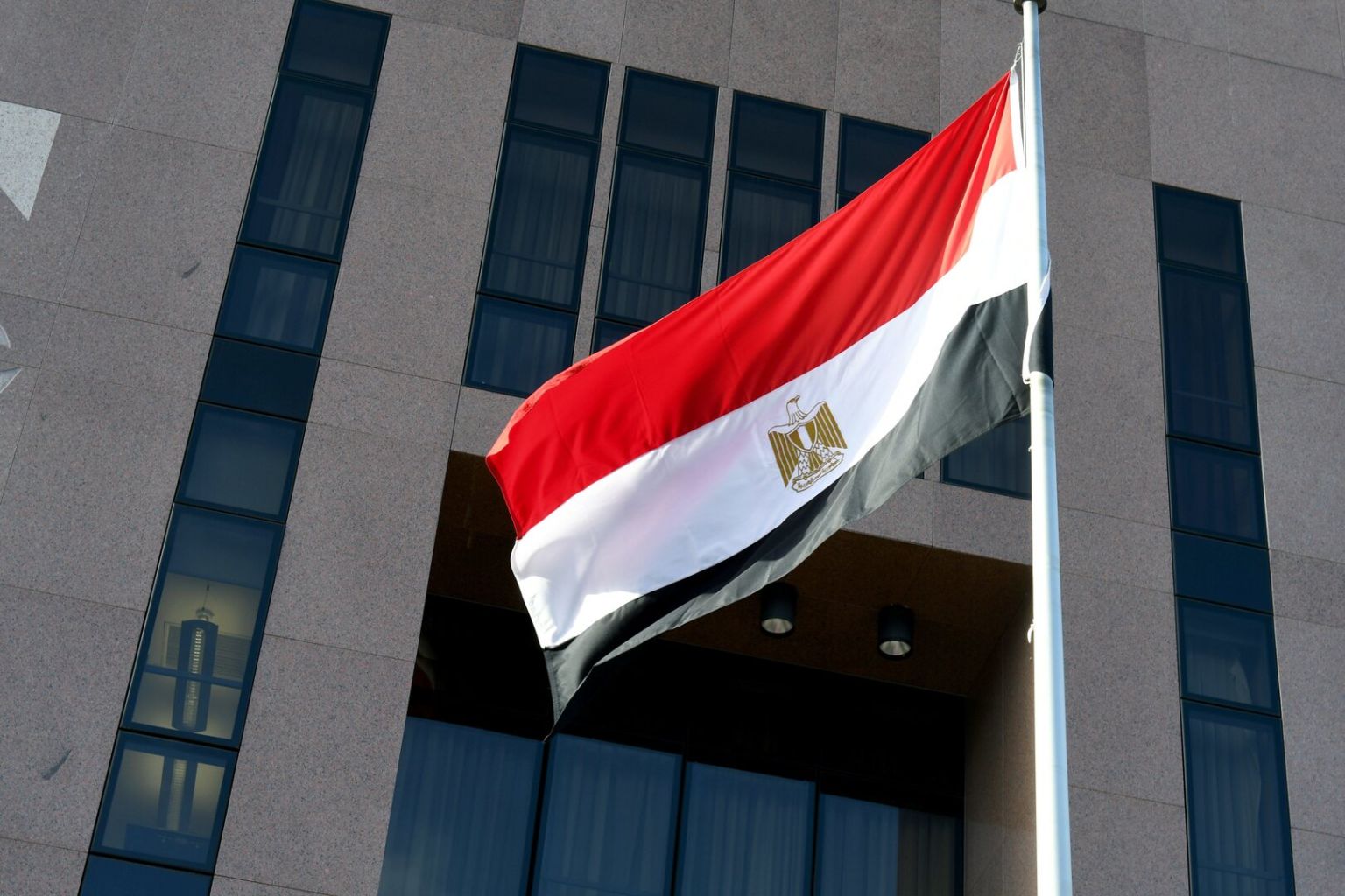 القاهرة تبلغ تل أبيب: أي هجوم على رفح سيؤدي لتعليق العمل باتفاقية السلام