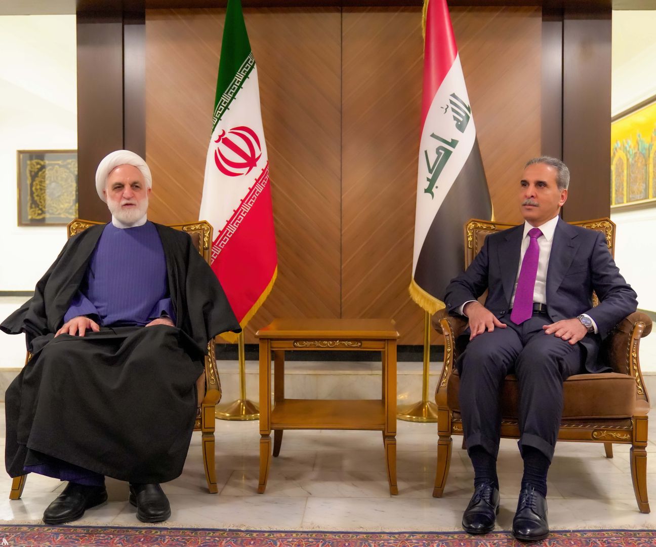 العراق وإيران يبحثان تعزيز التعاون القضائي والقانوني في القضايا المشتركة