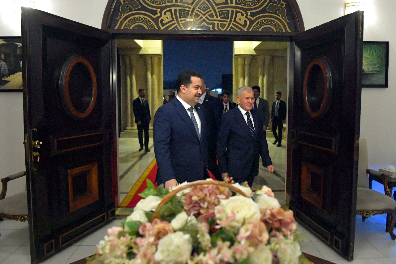 رئيسا الجمهورية والوزراء يؤكدان دعم إجراءات الحكومة في إنهاء وجود التحالف في العراق