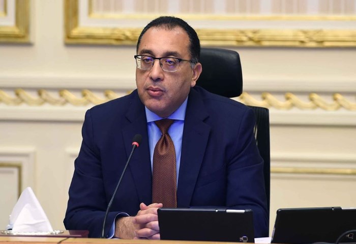 رئيس الحكومة المصرية: ايرادات قناة السويس تراجعت لاكثر من 50 بالمئة