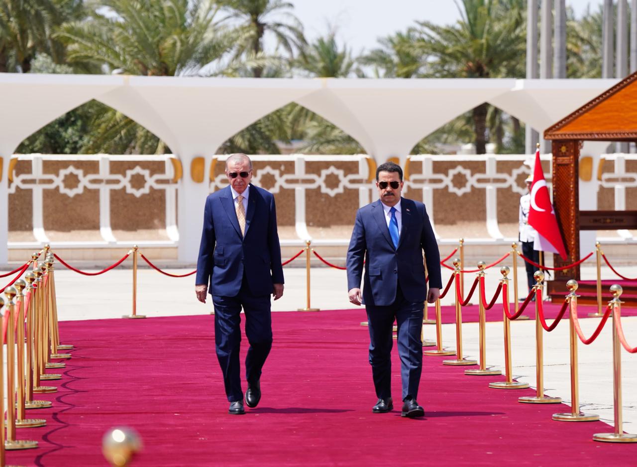 ‏مكتب رئيس مجلس الوزراء: السوداني سيجري مع أردوغان مباحثات رسمية ثنائية
