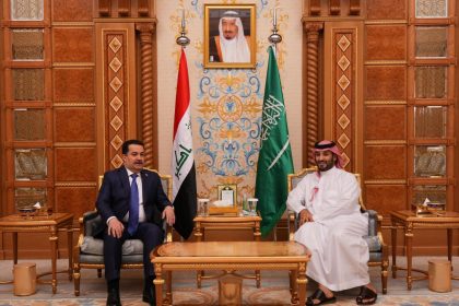 السوداني يلتقي في الرياض وليّ العهد السعودي الأمير محمد بن سلمان