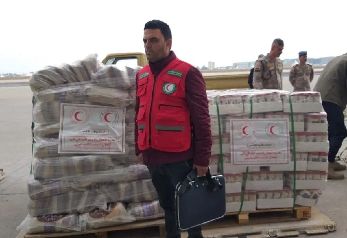 الهلال الأحمر العراقي يجهز كمية كبيرة من المساعدات لارسالها إلى غزة