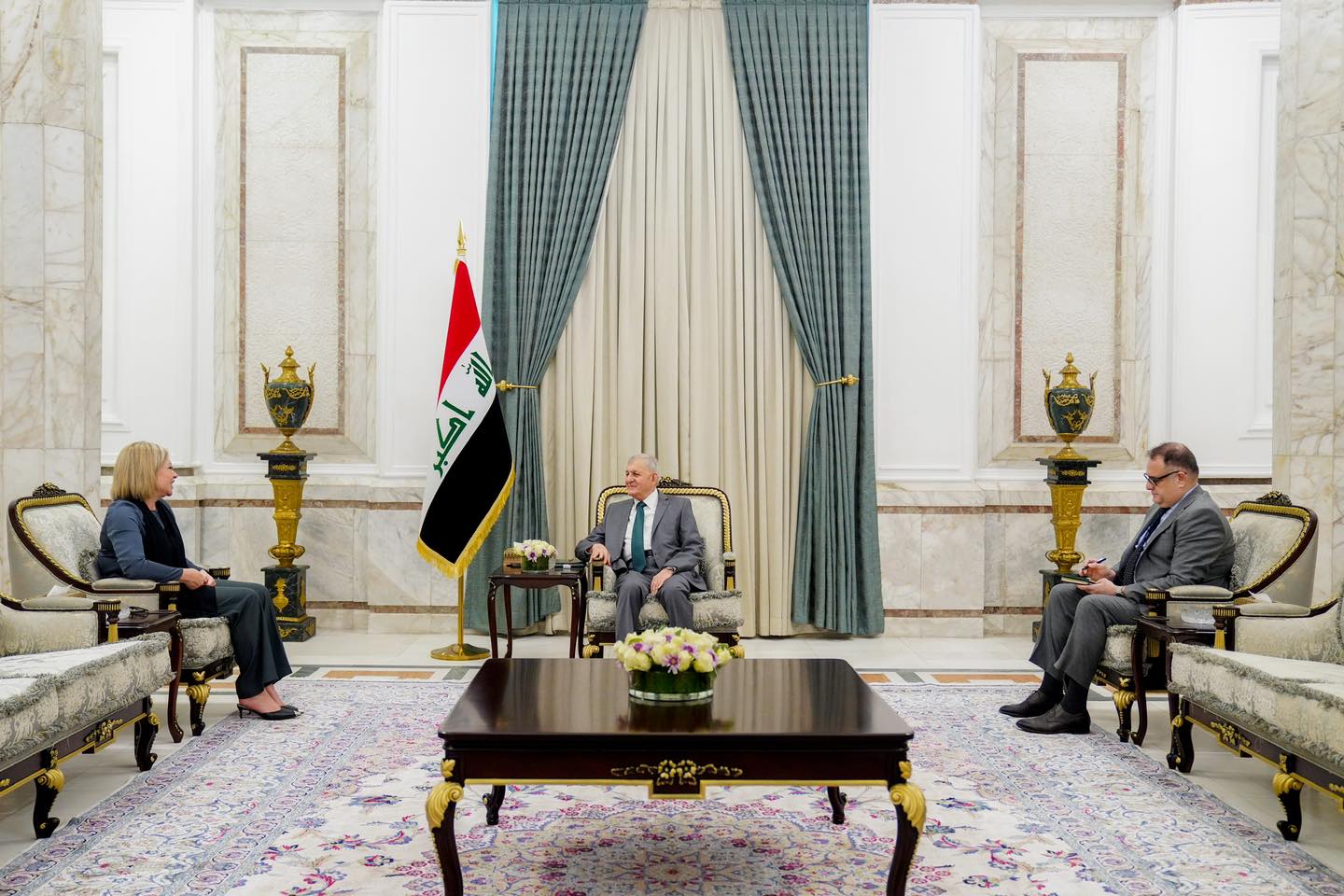 رئيس الجمهورية يبلغ بلاسخارات ضرورة تطوير عمل منظمات الأمم المتحدة في العراق