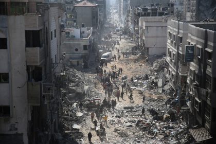 صحة غزة: ارتفاع حصيلة ضحايا العدوان الإسرائيلي إلى 36096 شهيدا