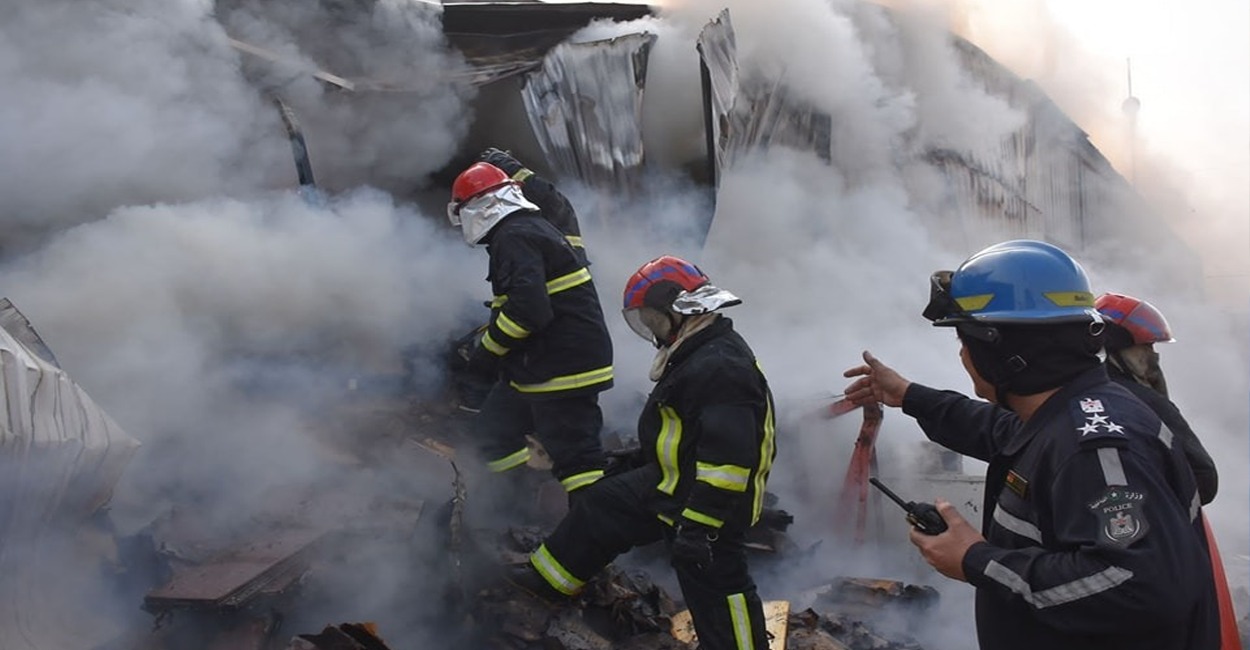 اندلاع حريق داخل مخازن بشارع الظلال في بغداد