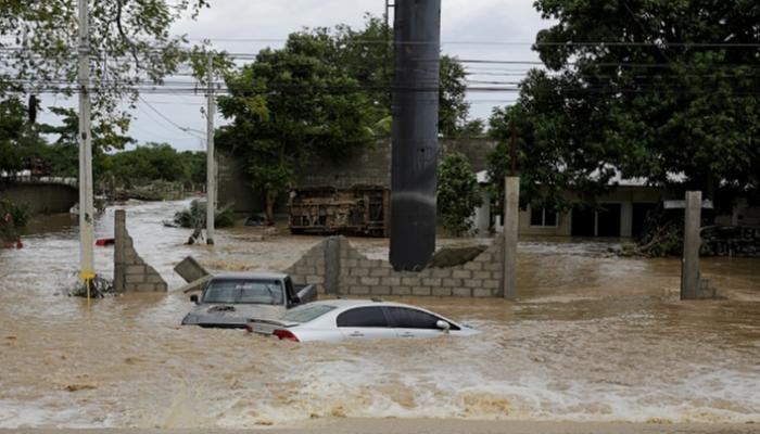 عشرات القتلى وإجلاء للآلاف مع استمرار هطول الأمطار الغزيرة على أمريكا الوسطى