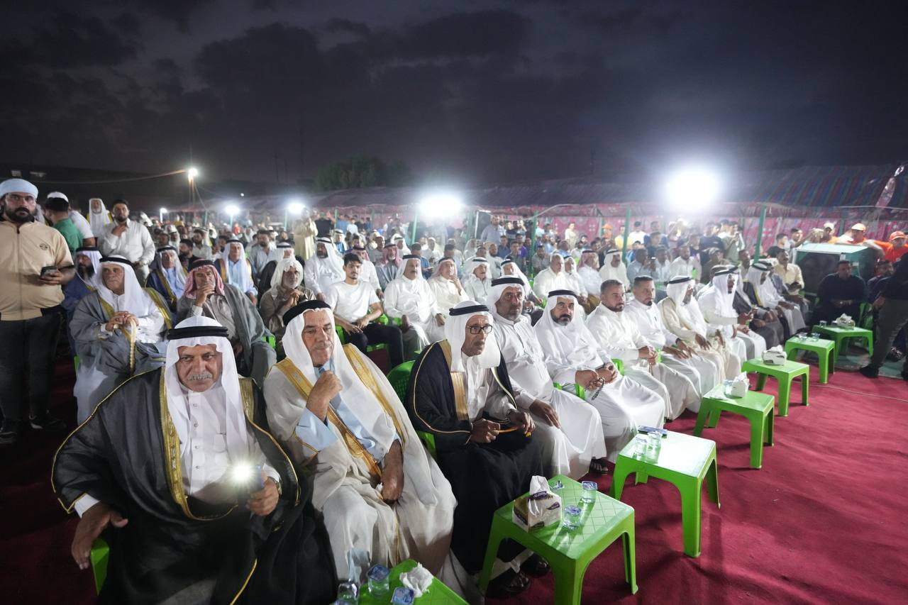 الرئيس الحلبوسي يلتقي جمعًا من أبناء أبو غريب خلال زيارته القضاء .. صور