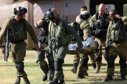 اعلام عبري: مقتل واصابة عدد من الجنود الإسرائيليين في حوادث صعبة بقطاع غزة
