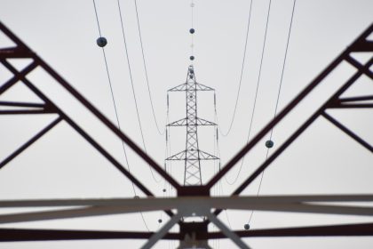 وزير الكهرباء يعلن وصول إنتاج الطاقة لـ27 ألف ميغاواط لأول مرة في العراق