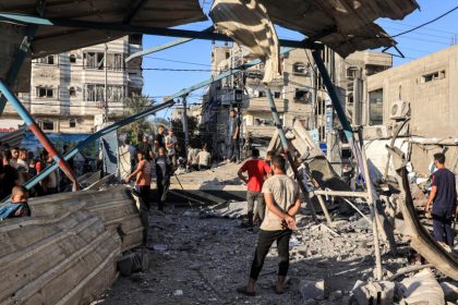 اربعة شهداء بقصف اسرائيلي لمدرسة غربي غزة