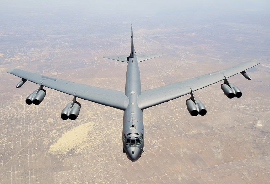 الولايات المتحدة تنشر ست قاذفات من طراز B-52 في الشرق الأوسط