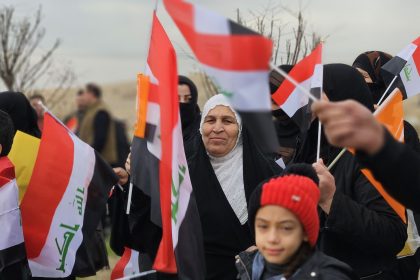 بالدبكات والهلاهل.. استقبال حافل من أبناء نينوى لنواب حزب تقدم تكريماً لدورهم في إقرار قانون العفو العام (صور)