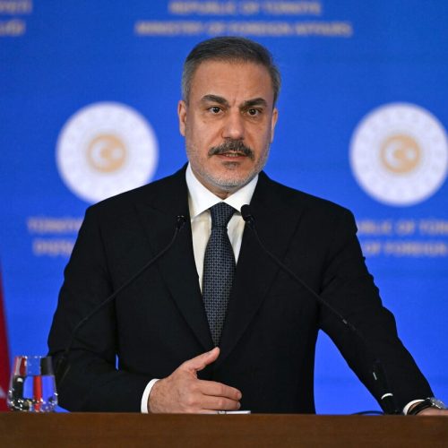 وزير الخارجية التركي: يجب وقف إطلاق النار في غزة لتطبيع العلاقات مع إسرائيل