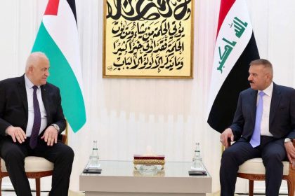 وزير الداخلية ونظيره الفلسطيني يبحثان تعزيز التعاون الأمني وتبادل الخبرات في مجال الطوارئ والأمن