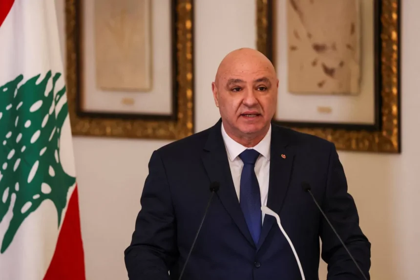 الرئيس اللبناني: لبنان لن يستنسخ تجربة الحشد الشعبي العراقي