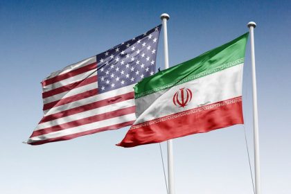 طهران تحذر من تغيير مكان انعقاد المحادثات الإيرانية الأمريكية