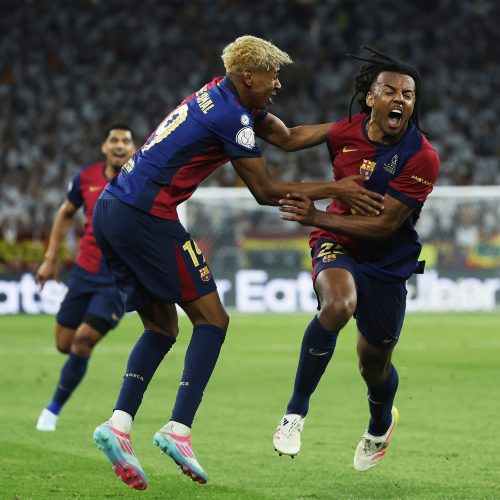 برشلونة بطلاً لكأس ملك إسبانيا بفوزه على ريال مدريد بثلاثة أهداف لهدفين
