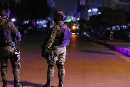 مقتل شخص اثناء تبادل لاطلاق النار بين قوة امنية وتجار مخدرات في مدينة الصدر شرقي بغداد