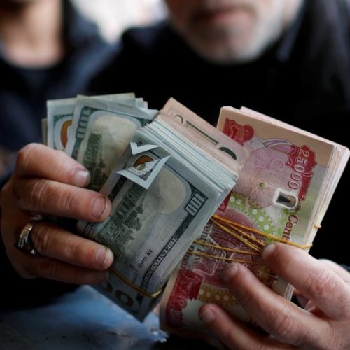 انخفاض أسعار الصرف في الأسواق المحلية: 145500 دينار مقابل كل 100 دولار